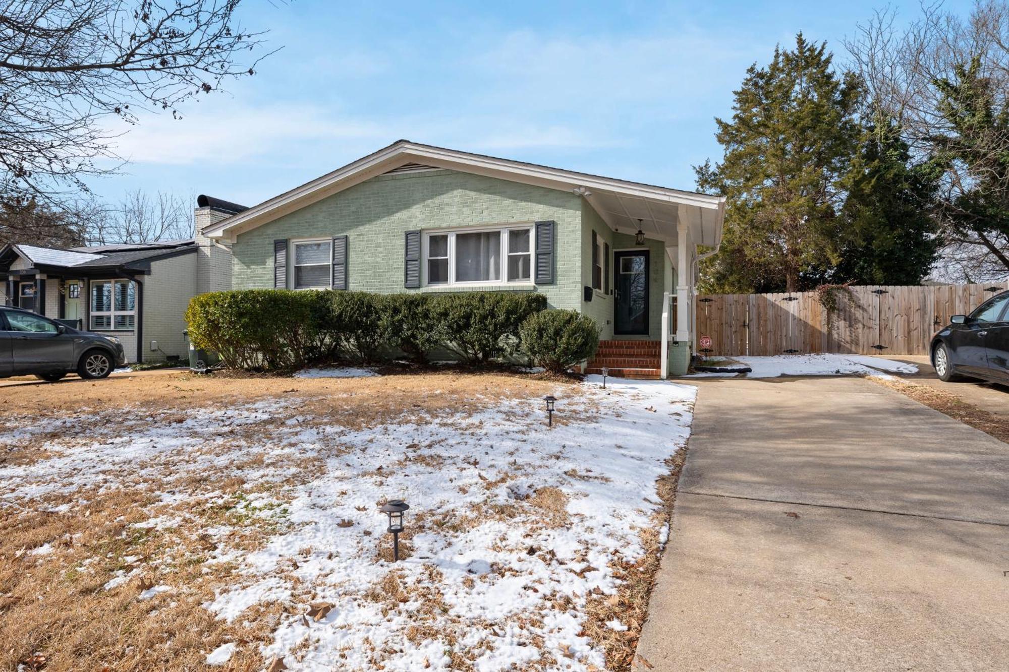 Charming Dt 3-Bed Bungalow With Fenced-In Yard Raleigh Luaran gambar