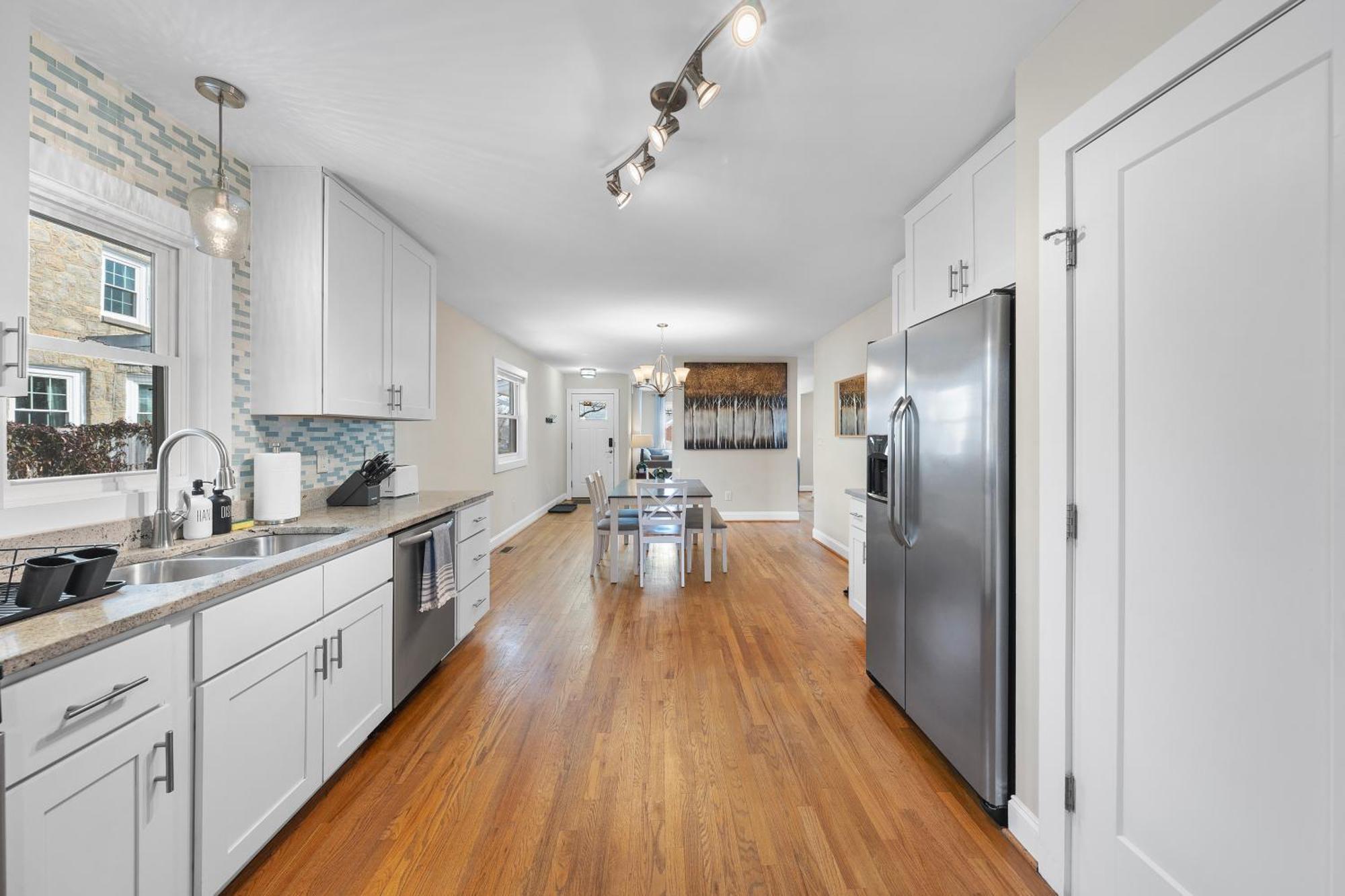 Charming Dt 3-Bed Bungalow With Fenced-In Yard Raleigh Luaran gambar